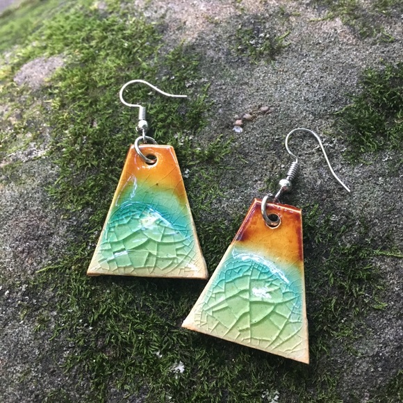 Colorful Chilean Pottery Earrings - Picture 2 of 6